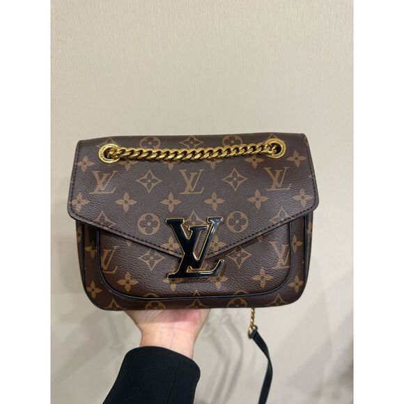 Louis Vuitton Women Pre-Loved Bag Very Good Condition - Picture 1 of 9